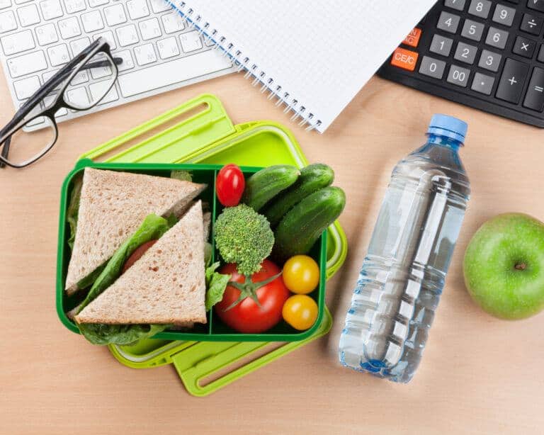 9 Best Backpacks With Detachable Lunch Box To Keep Your Mealtime Fresh ...