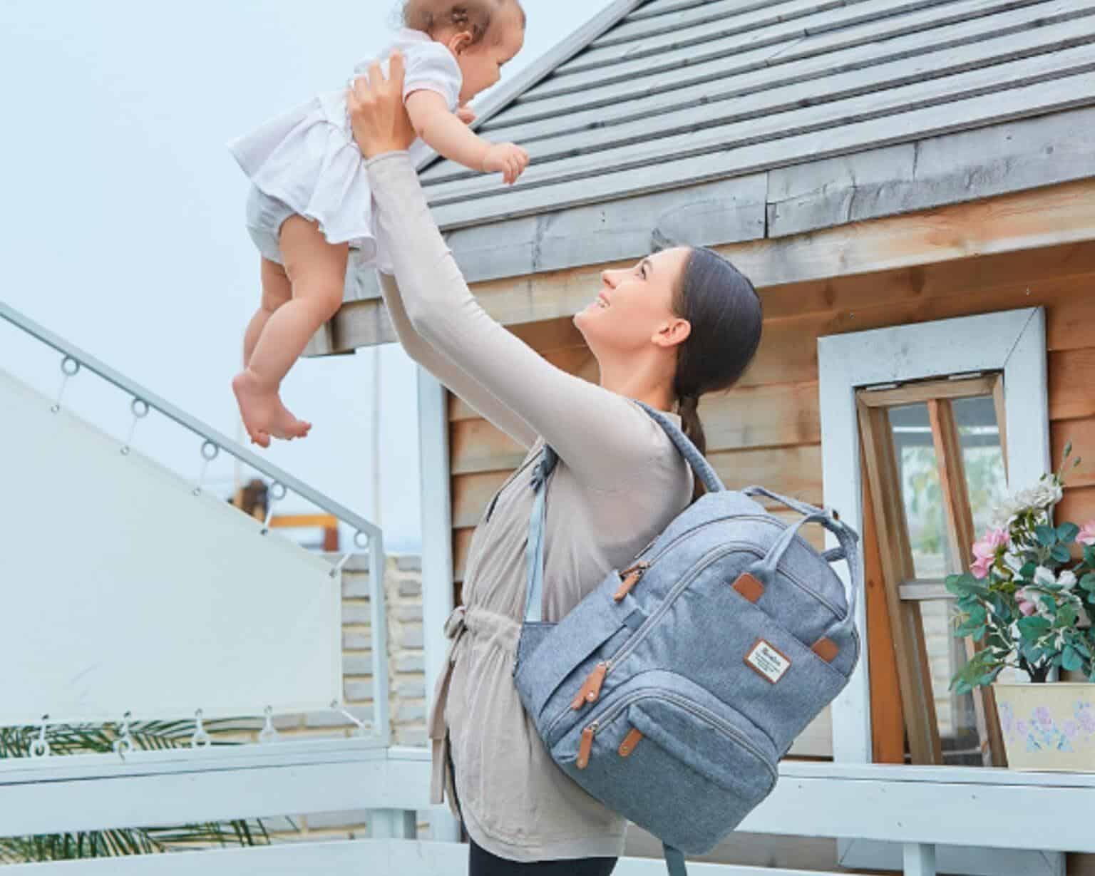Discover The 15 Best Carryon Bags For Moms That Are Stylish And