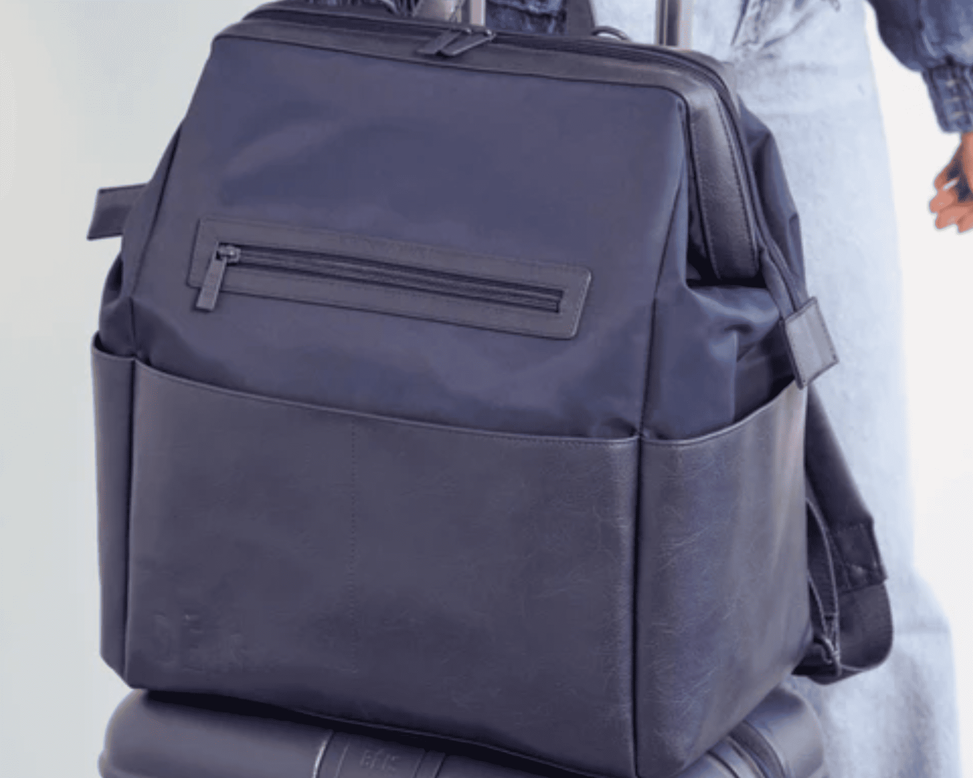 Does A Diaper Bag Count As A Personal Item? A Parent's Guide To Air